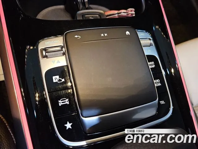 Mercedes-Benz GLB 2020 thumb 11
