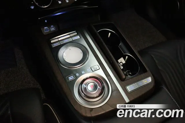 Genesis G80 2020 thumb 3