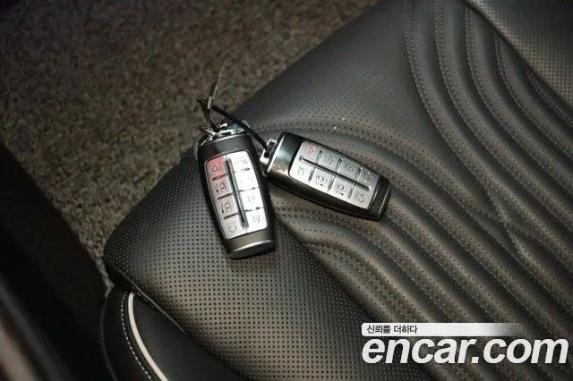 Genesis G80 2020 thumb 12