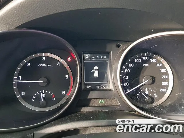 Hyundai Santafe 2016 thumb 5