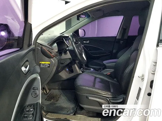 Hyundai Santafe 2016 thumb 4