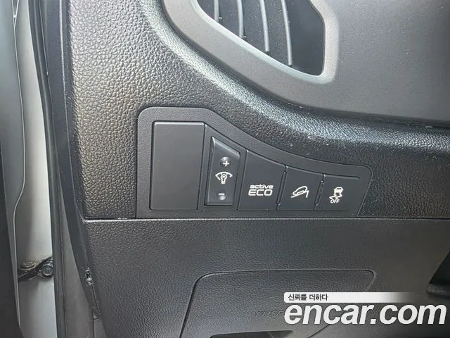 Kia Sportage 2011 thumb 7
