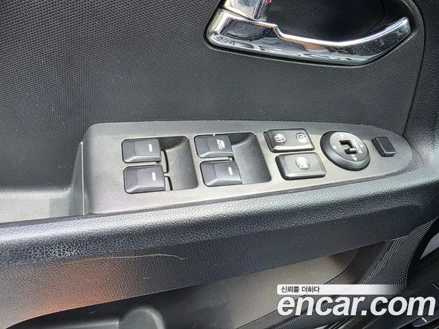 Kia Sportage 2011 thumb 5