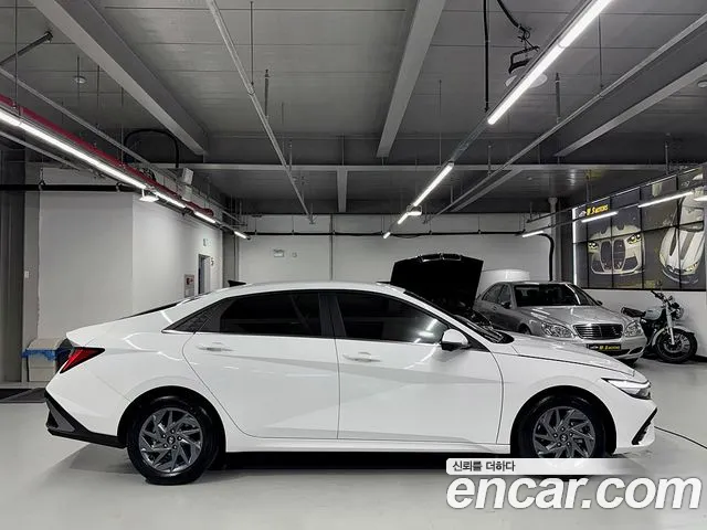 Hyundai Avante 2023 thumb 7