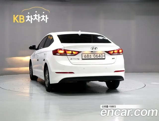 Hyundai Avante 2016 thumb 4