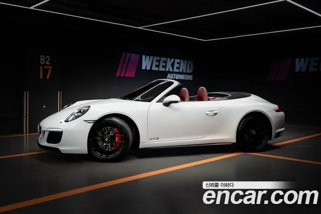 Porsche 911 2017 thumb 5