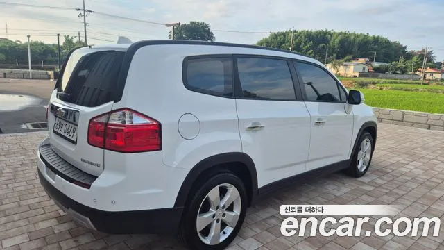 Chevrolet Orlando 2016 thumb 9