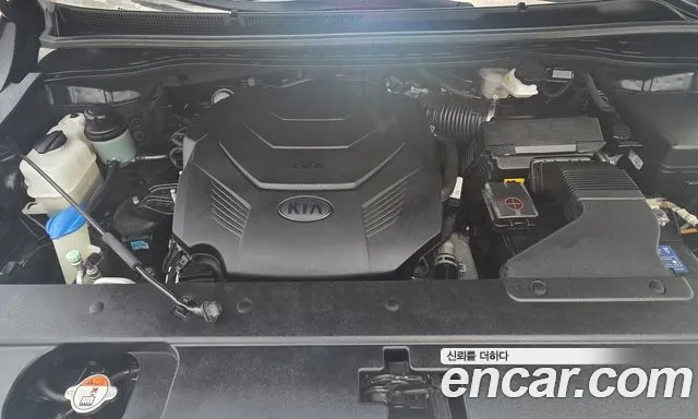 Kia Carnival 2018 thumb 4