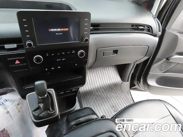 Hyundai Staria 2022 thumb 8