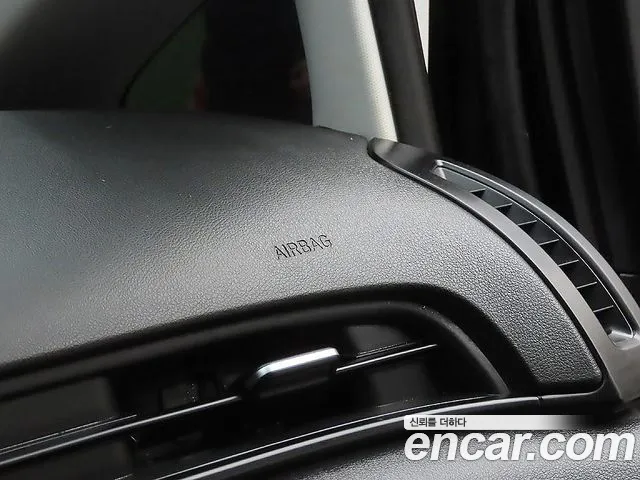 Hyundai Staria 2022 thumb 10