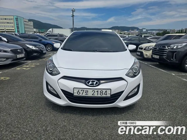 Hyundai i30 2014 thumb 3