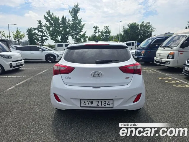 Hyundai i30 2014 thumb 4