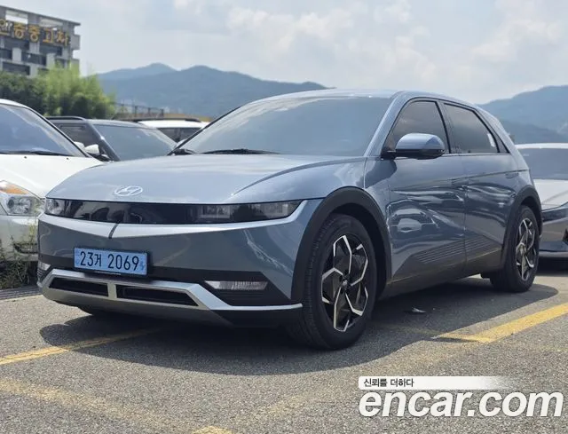 Hyundai Ioniq5 2022 thumb 2