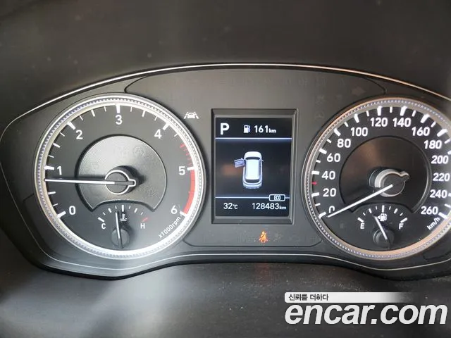 Hyundai Santa Fe 2019 thumb 2