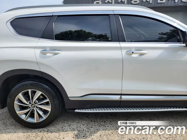 Hyundai Santa Fe 2019 thumb 11