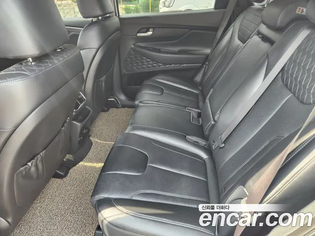 Hyundai Santa Fe 2019 thumb 9