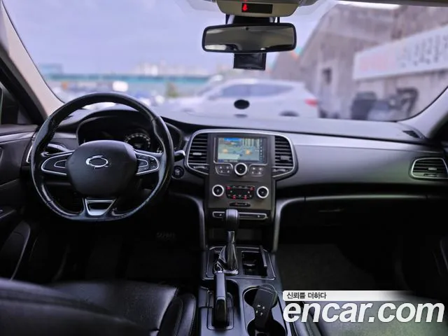 Renault SM6 2018 thumb 10