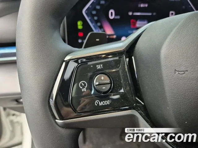 BMW 5 серии 2025 thumb 9