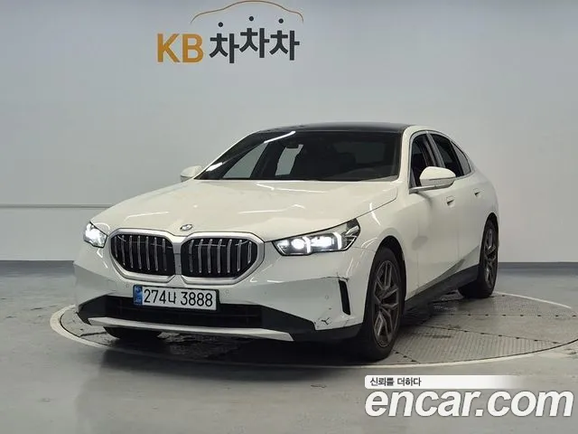 BMW 5 серии 2025 thumb 8
