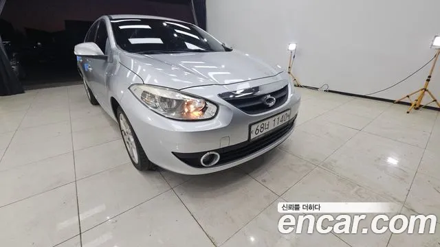 Renault SM3 2009 thumb 5