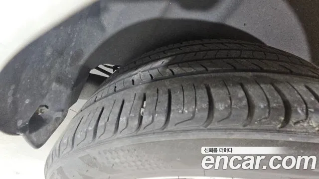 Renault SM3 2009 thumb 7