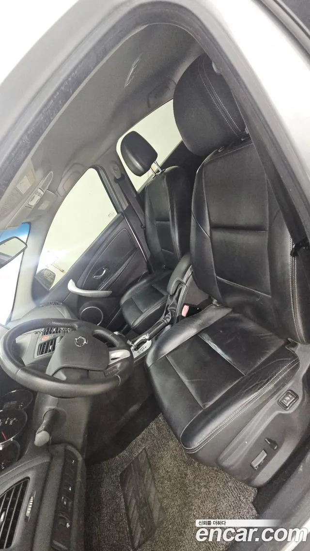 Renault SM3 2009 thumb 8