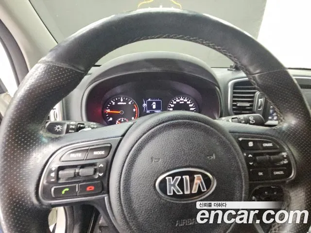 Kia Sportage 2016 thumb 10