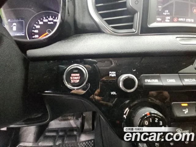 Kia Sportage 2016 thumb 4
