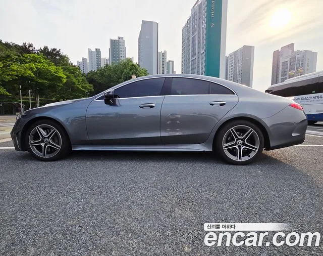 Mercedes-Benz CLS 2022 thumb 7