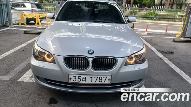 BMW 5 серии 2008 thumb 4