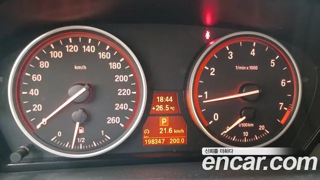 BMW 5 серии 2008 thumb 5