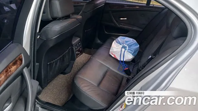 BMW 5 серии 2008 thumb 3