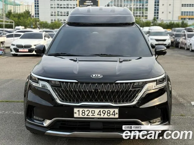 Kia Carnival 2021 thumb 10