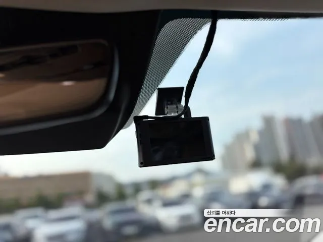 Kia Carnival 2021 thumb 7