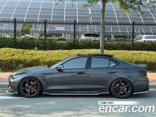 Genesis G70 2019 thumb 5