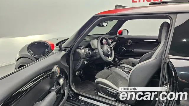 Mini Cooper S 2022 thumb 8