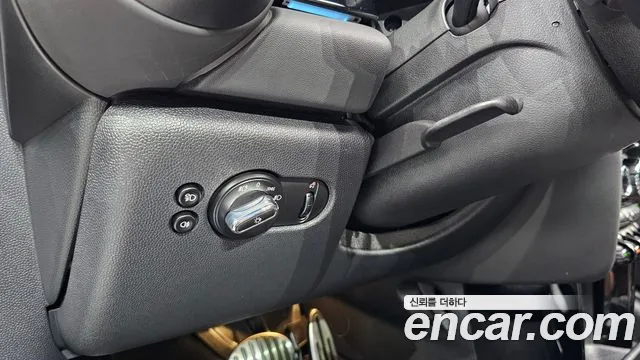 Mini Cooper S 2022 thumb 11