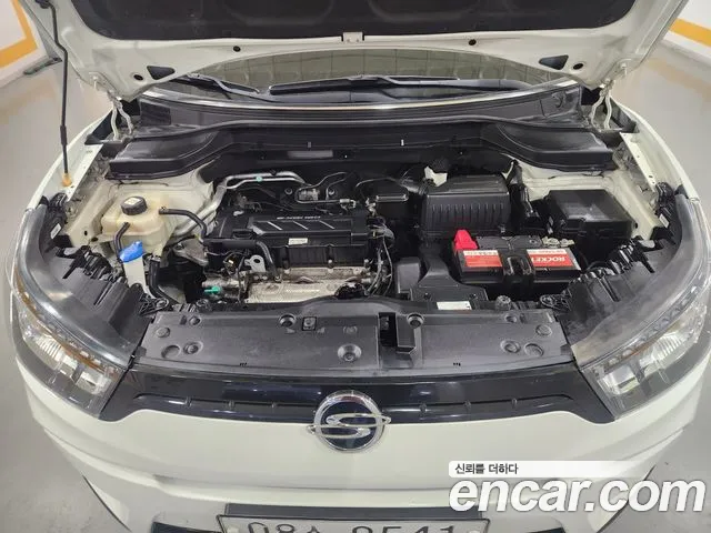 KG_Mobility_Ssangyong TIBOLI 2017 thumb 6