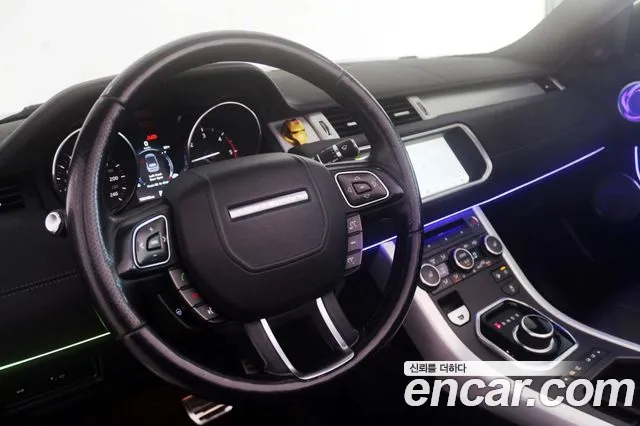 Land Rover Range Rover Evoque 2017 thumb 11
