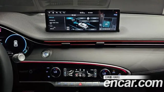 Genesis GV70 2022 thumb 12