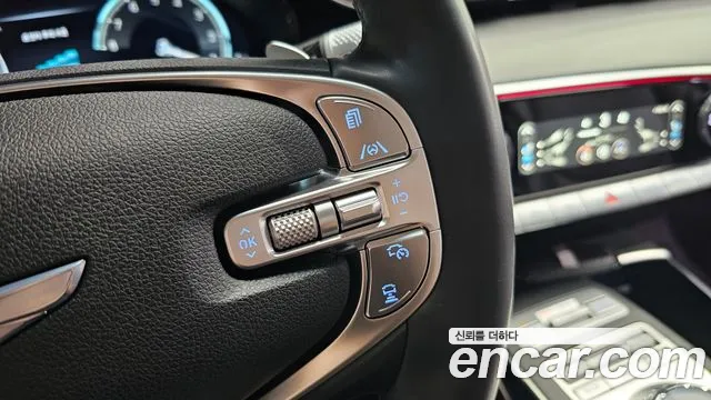 Genesis GV70 2022 thumb 2
