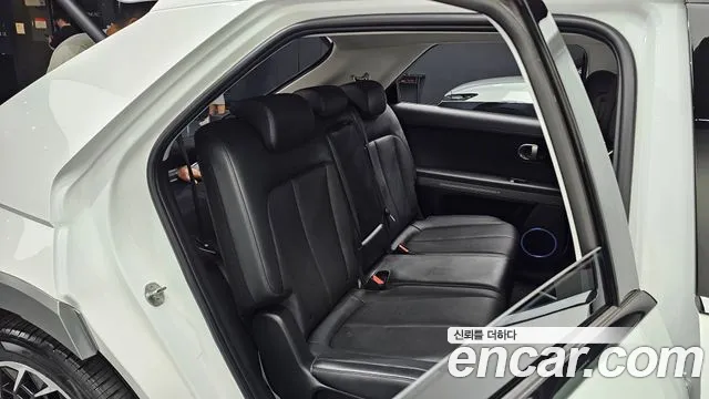 Hyundai Ioniq5 2022 thumb 2