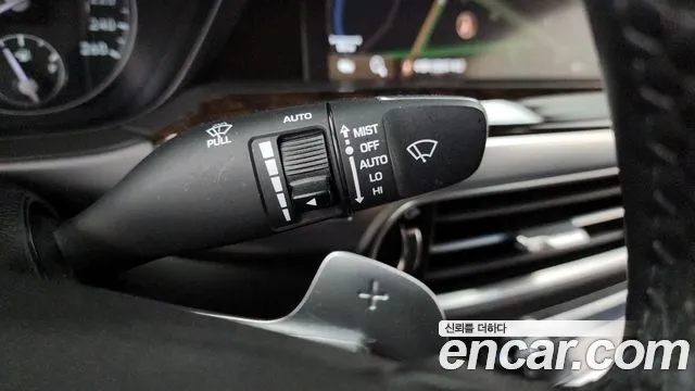 Genesis G90 2020 thumb 4