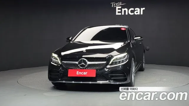 Mercedes-Benz C-Class 2019 thumb 6