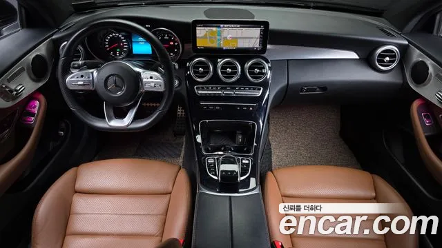 Mercedes-Benz C-Class 2019 thumb 3