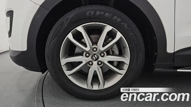 Hyundai Санта Фе 2013 thumb 3