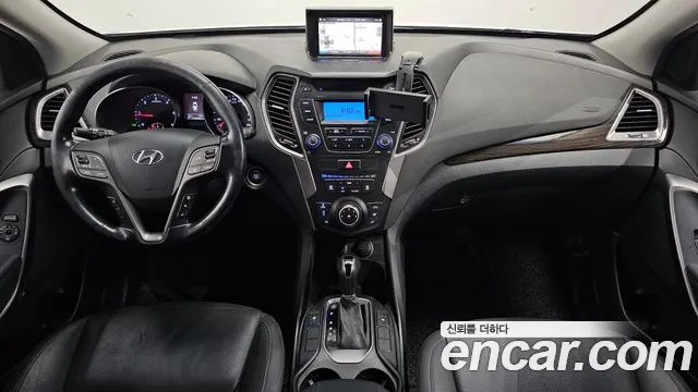 Hyundai Санта Фе 2013 thumb 7