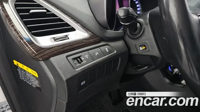 Hyundai Санта Фе 2013 thumb 11