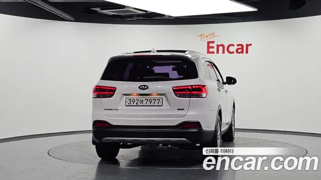 Kia Sorento 2015 thumb 8