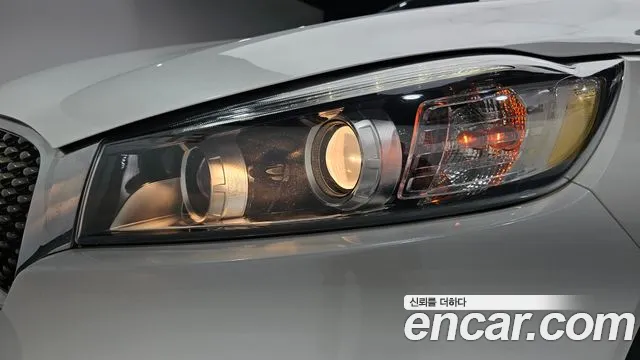 Kia Sorento 2015 thumb 6